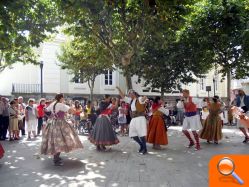 El Grup de Danses l’Arenilla participa en el XXV Festival Internacional de Folklore de Bermeo (País Vasco) - (foto 4)